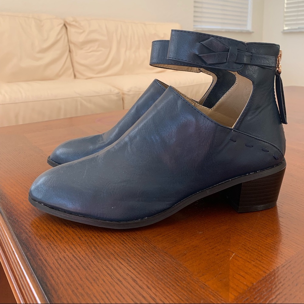 Booties - Picture 3 of 3